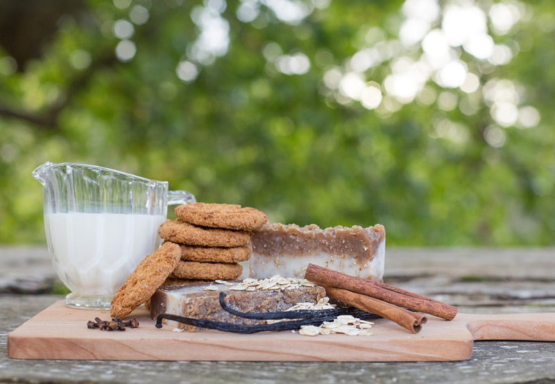 Nudi Point - Oatmeal Cookie Body Bar